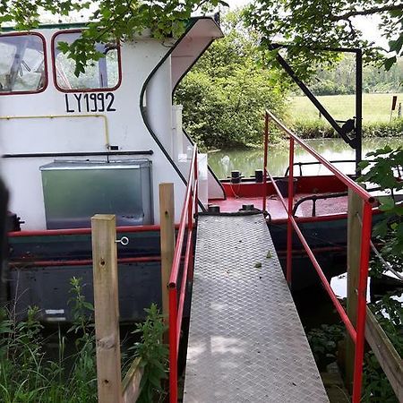 Botel La Vecchia Dole Bagian luar foto